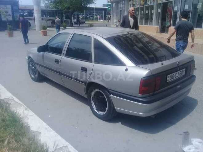 Opel Vectra 1995, 300,000 km - 2.0 l - Bakı