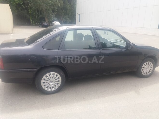 Opel Vectra 1992, 420,000 km - 1.7 л - Mingəçevir