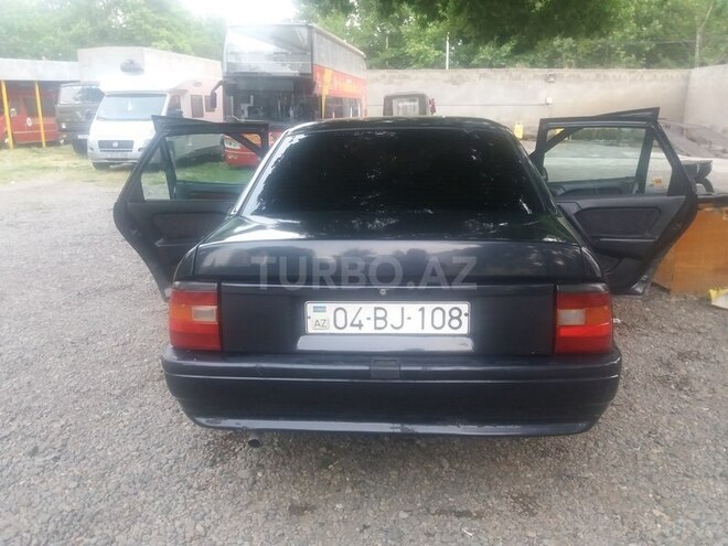 Opel Vectra 1992, 420,000 km - 1.7 л - Mingəçevir