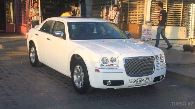 Chrysler 300C 2006, 130,000 km - 3.5 l - Bakı
