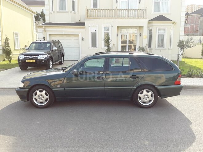 Mercedes C 180 1998, 335,000 km - 1.8 l - Bakı