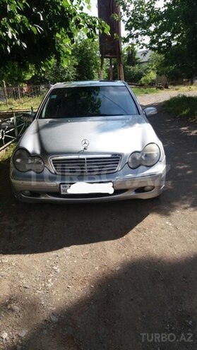 Mercedes C 200 2001, 284,000 km - 2.0 l - Gəncə