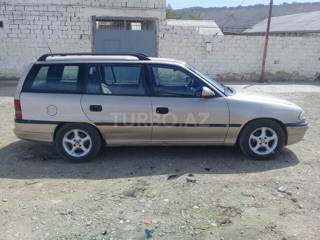Opel Astra 1997, 320,000 km - 1.6 l - Bakı