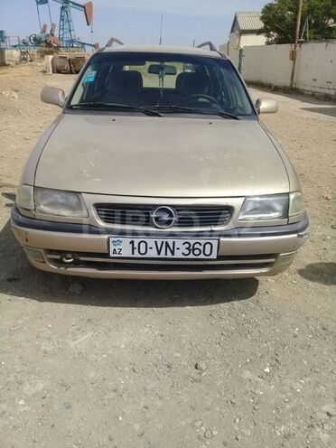 Opel Astra 1997, 320,000 km - 1.6 l - Bakı