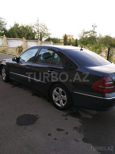Mercedes E 220 2005, 310,000 km - 2.2 l - Gəncə