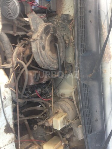 GAZ 330200 1998, 120,000 km - 2.4 л - Salyan