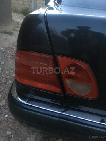 Mercedes E 260 1997, 297,100 km - 2.8 l - Bakı