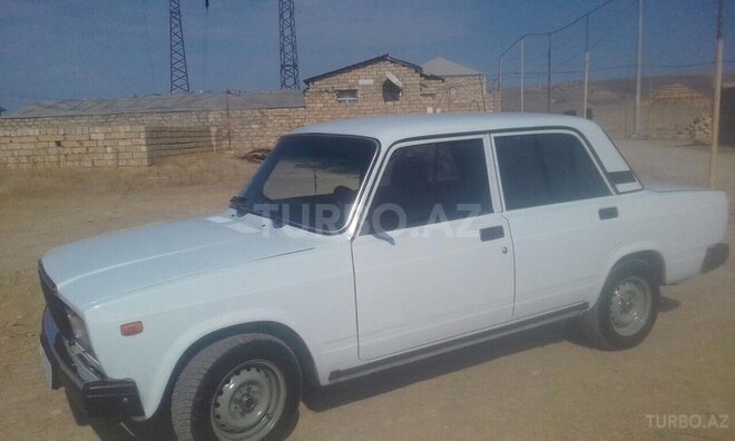LADA (VAZ) 2107 2005, 1 km - 0.4 l - Bərdə