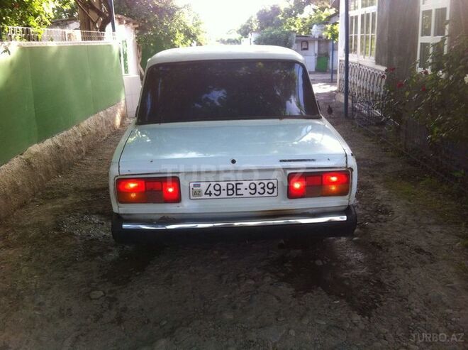 LADA (VAZ) 2105 1986, 200,000 km - 1.6 l - Sabirabad