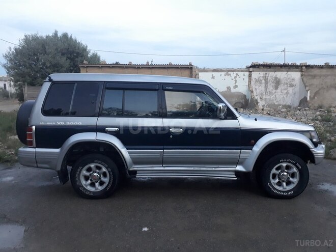 Mitsubishi Pajero 1997, 251,571 km - 3.0 l - Bakı