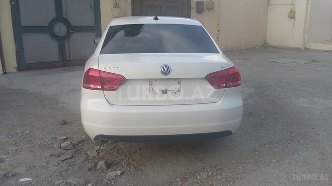 Volkswagen Passat 2012, 68,000 km - 2.5 л - Bakı