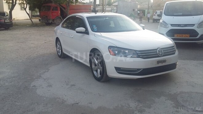 Volkswagen Passat 2012, 68,000 km - 2.5 л - Bakı