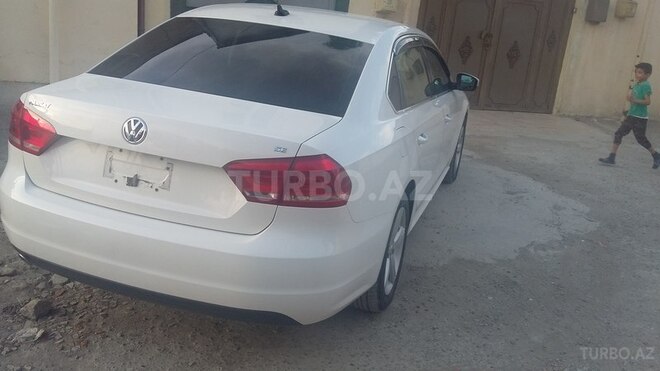 Volkswagen Passat 2012, 68,000 km - 2.5 л - Bakı