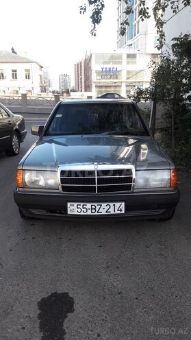 Mercedes E 200 1990, 260,603 km - 2.0 л - Bakı