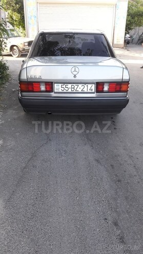 Mercedes E 200 1990, 260,603 km - 2.0 л - Bakı