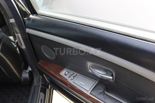 BMW 745 2004, 250,000 km - 4.4 l - Bakı