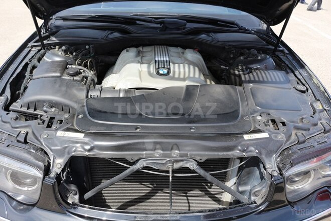 BMW 745 2004, 250,000 km - 4.4 l - Bakı