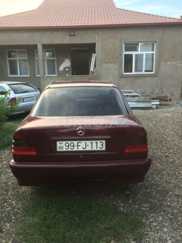 Mercedes C 180 1997, 260,000 km - 1.8 л - Bakı
