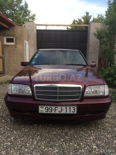 Mercedes C 180 1997, 260,000 km - 1.8 л - Bakı