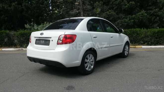 Kia Rio 2010, 102,101 km - 1.4 l - Sumqayıt