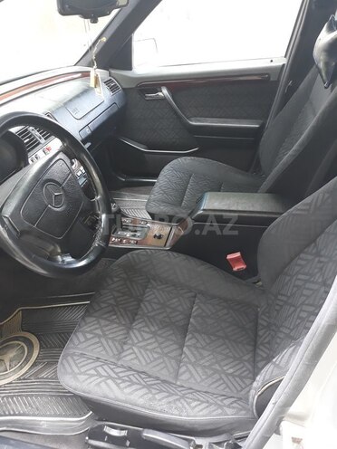 Mercedes C 180 1995, 279,000 km - 1.8 l - Bakı