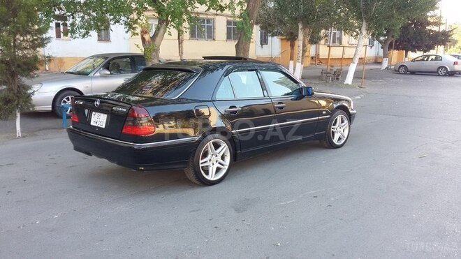 Mercedes C 230 2000, 312,300 km - 2.3 l - Sumqayıt