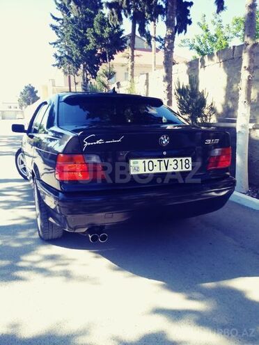 BMW 318 1992, 2,900,000 km - 1.8 l - Bakı
