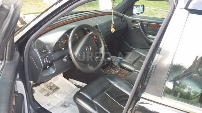 Mercedes C 230 2000, 312,300 km - 2.3 l - Sumqayıt