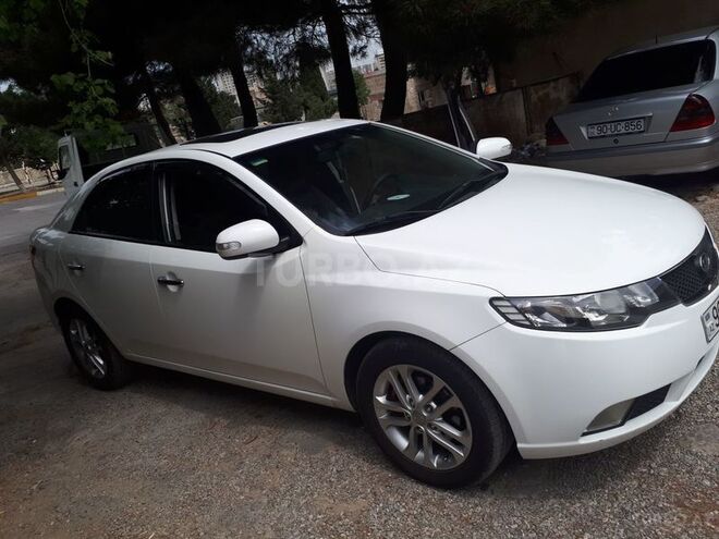 Kia Cerato 2010, 142,000 km - 2.0 л - Bakı