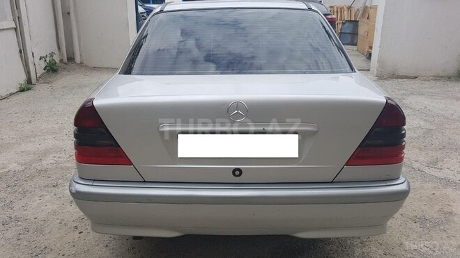 Mercedes C 180 1999, 215,000 km - 1.8 l - Bakı