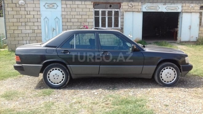 Mercedes 190 1991, 490,000 km - 2.0 l - Ağcabədi