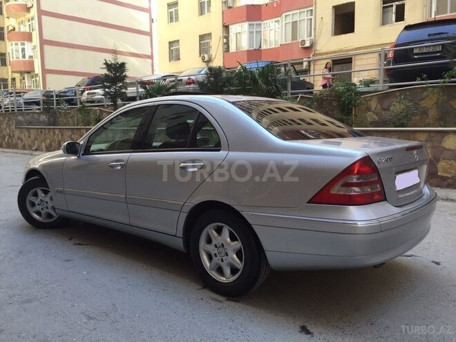 Mercedes C 200 2001, 276,500 km - 2.0 l - Bakı