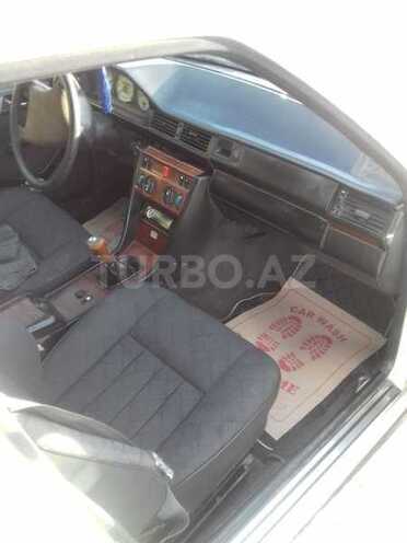Mercedes E 200 1995, 500,000 km - 2.0 л - Bakı