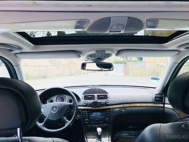 Mercedes E 240 2002, 176,400 km - 2.4 l - Bakı