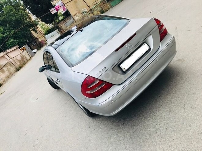 Mercedes E 240 2002, 176,400 km - 2.4 l - Bakı