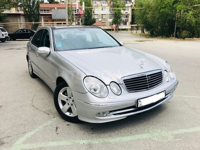 Mercedes E 240 2002, 176,400 km - 2.4 l - Bakı
