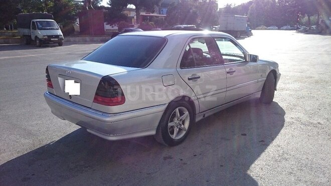 Mercedes C 240 1998, 200,000 km - 2.4 l - Bakı