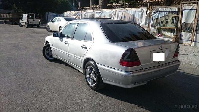 Mercedes C 240 1998, 200,000 km - 2.4 l - Bakı