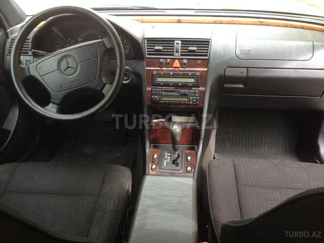 Mercedes C 240 1998, 200,000 km - 2.4 l - Bakı