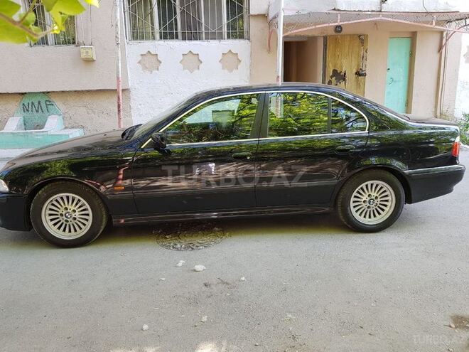 BMW 528 1998, 235,000 km - 2.8 л - Bakı