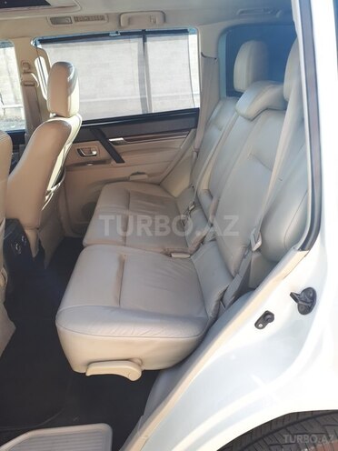 Mitsubishi Pajero 2007, 137,000 km - 3.0 l - Bakı