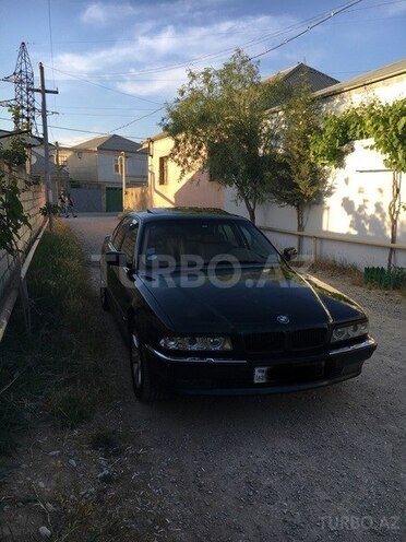 BMW 735 1998, 302,000 km - 3.5 l - Bakı