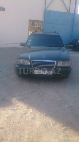 Mercedes C 220 1999, 521,600 km - 2.2 l - Bakı