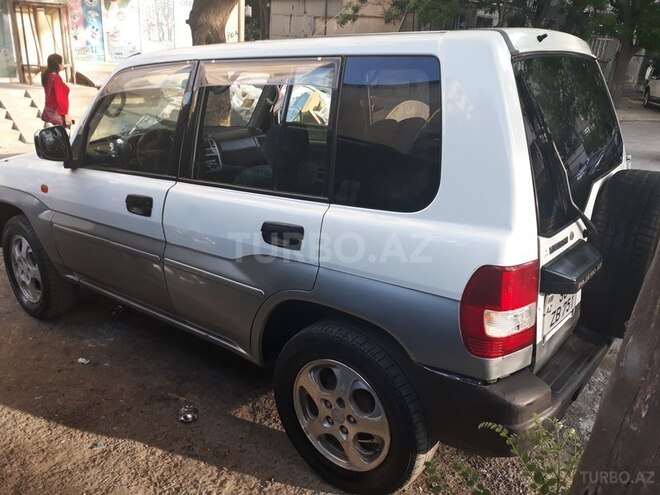 Mitsubishi Pajero io 1998, 279,856 km - 1.8 l - Bakı