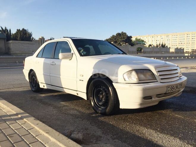 Mercedes C 220 1999, 340,000 km - 2.2 л - Bakı