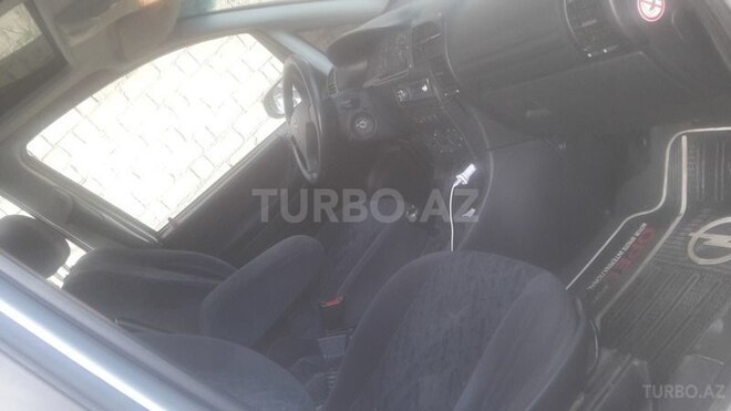 Opel Zafira 1999, 248,000 km - 1.6 л - Xaçmaz