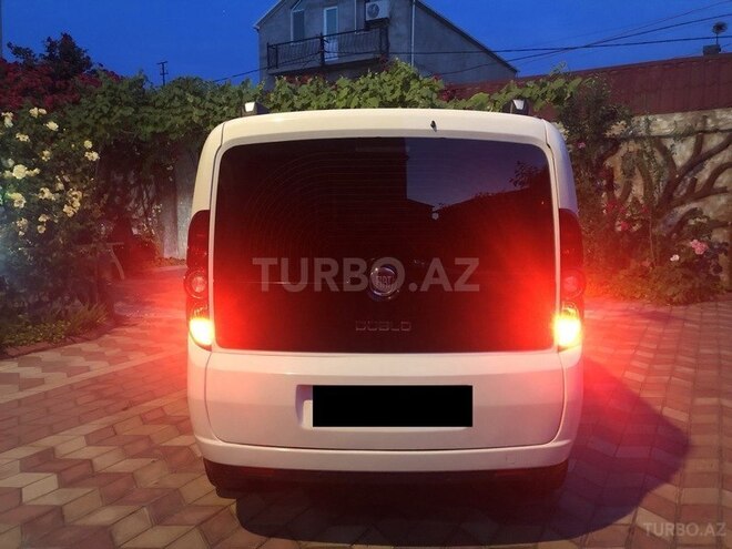 Fiat Doblo 2012, 130,000 km - 1.4 l - Bakı
