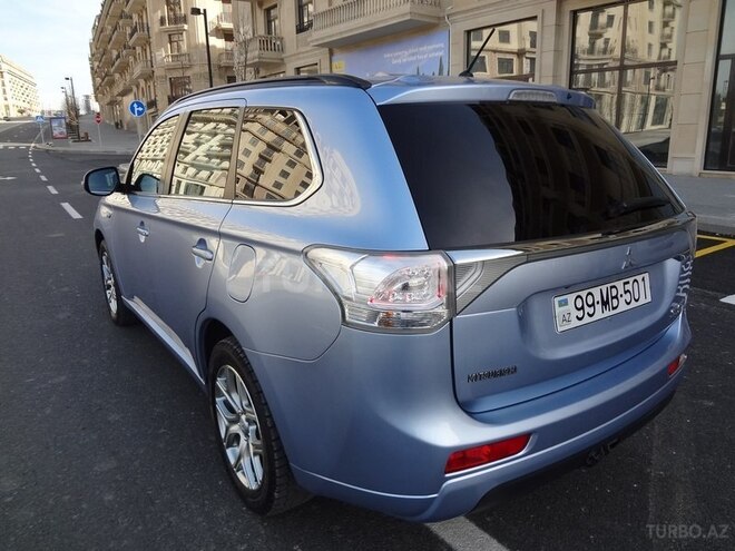 Mitsubishi Outlander 2013, 73,000 km - 2.0 l - Bakı