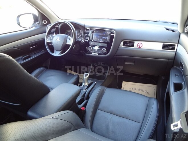 Mitsubishi Outlander 2013, 73,000 km - 2.0 l - Bakı