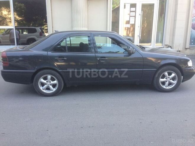 Mercedes C 180 1994, 123,450 km - 1.8 l - Bakı
